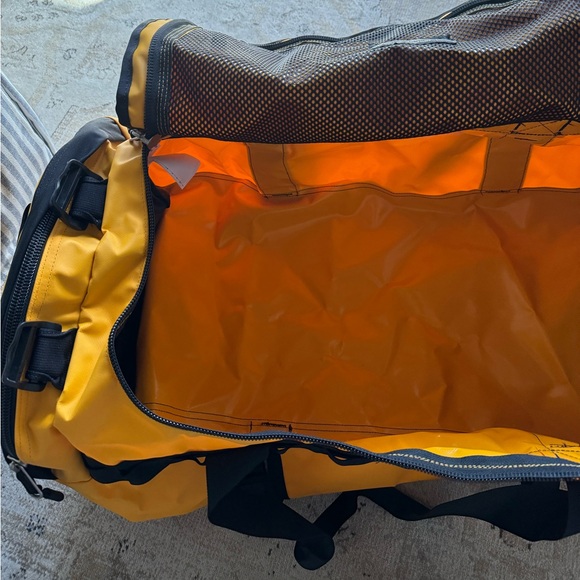 The North Face Base Camp Duffle - Medium - Picture 11 of 11